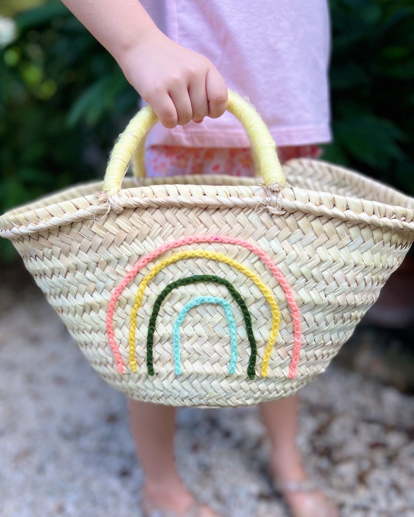 Single Rainbow Basket