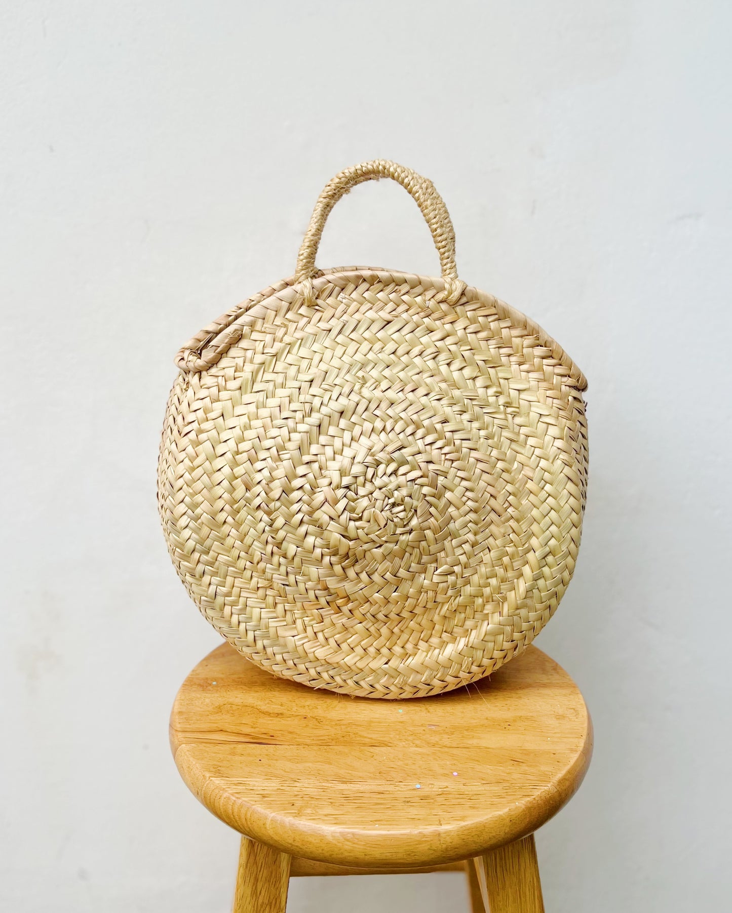 The Circle Basket short handle